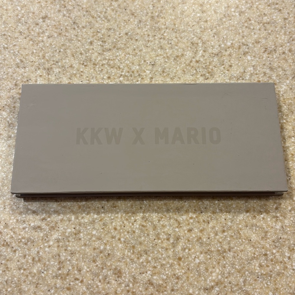 KKW x Mario eyeshadow palette